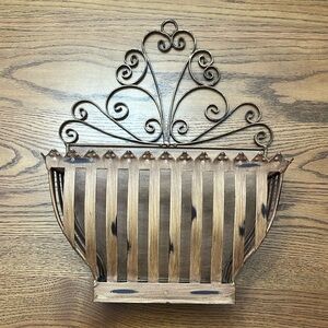 Southern Living wall hanging